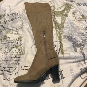Size 7. Marc Fisher heeled knee high boots.